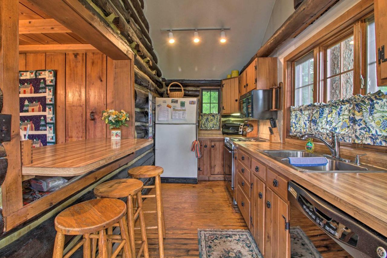 Waterfront Lake George Cabin Walk To Water Exterior foto